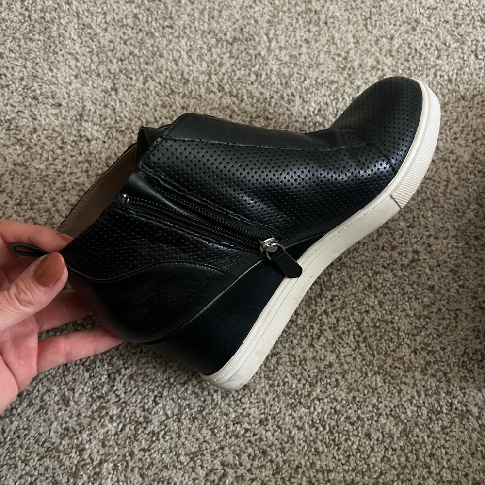Linea Paolo Wedge Leather Sneaker